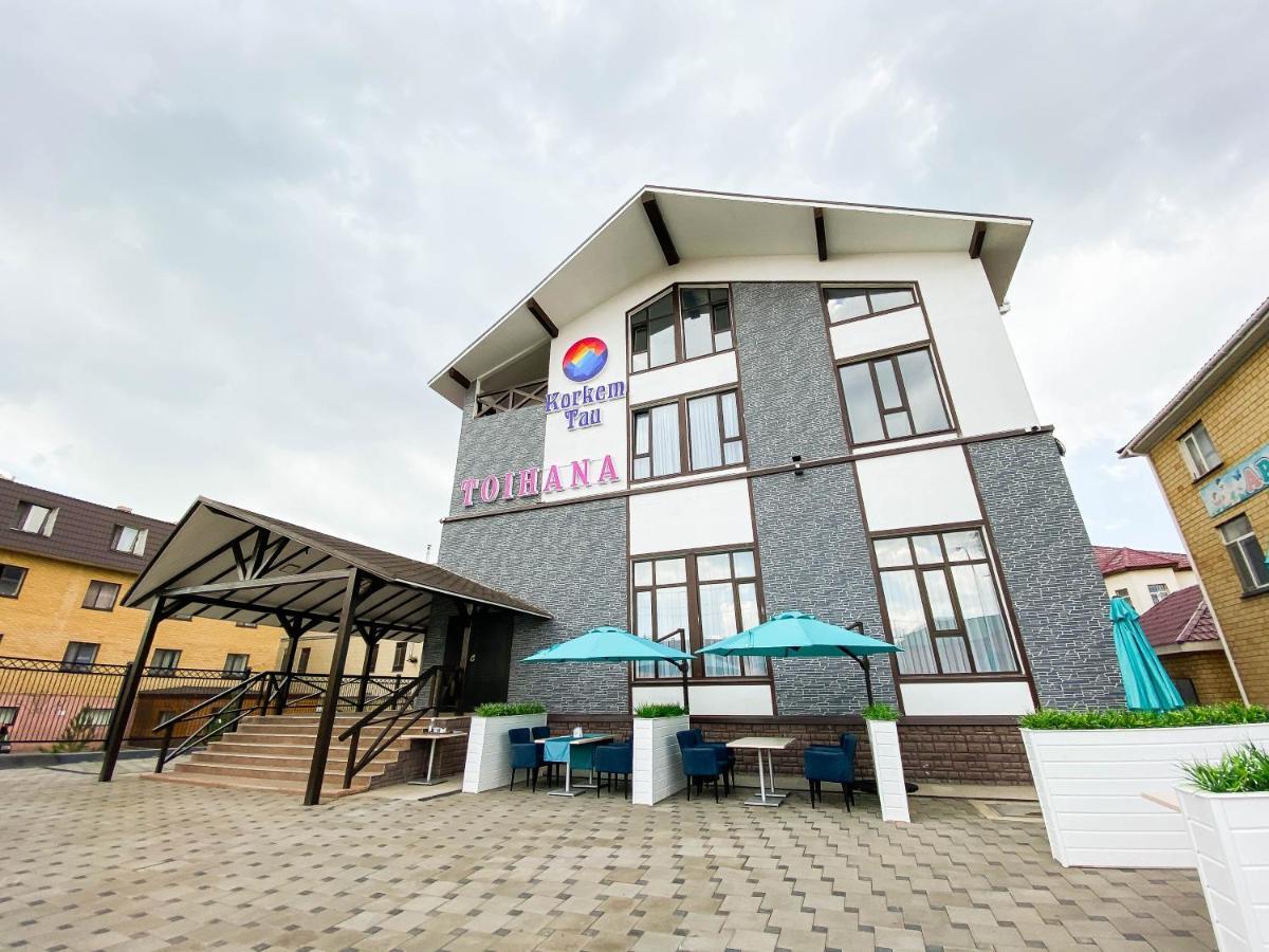 Korkem Tau Hotel Astana Luaran gambar