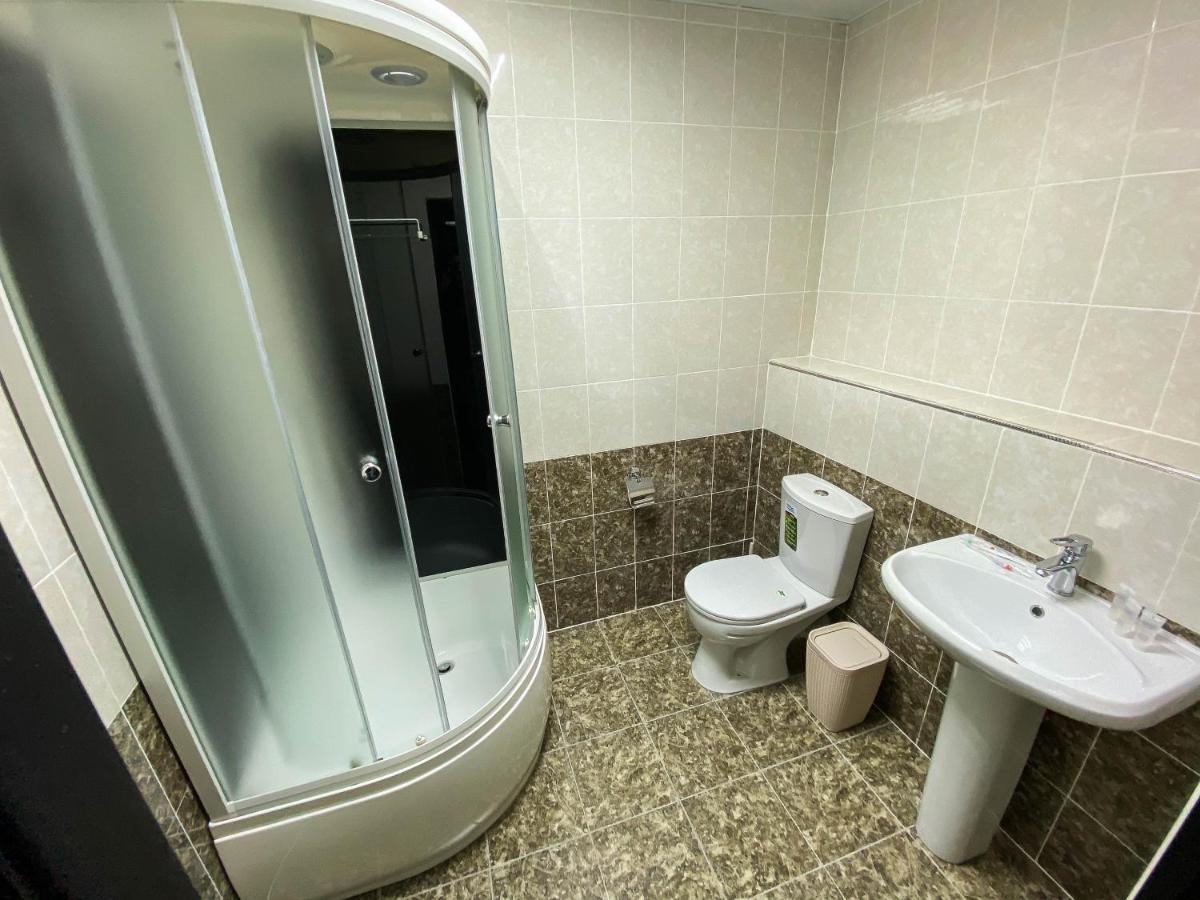 Korkem Tau Hotel Astana Luaran gambar