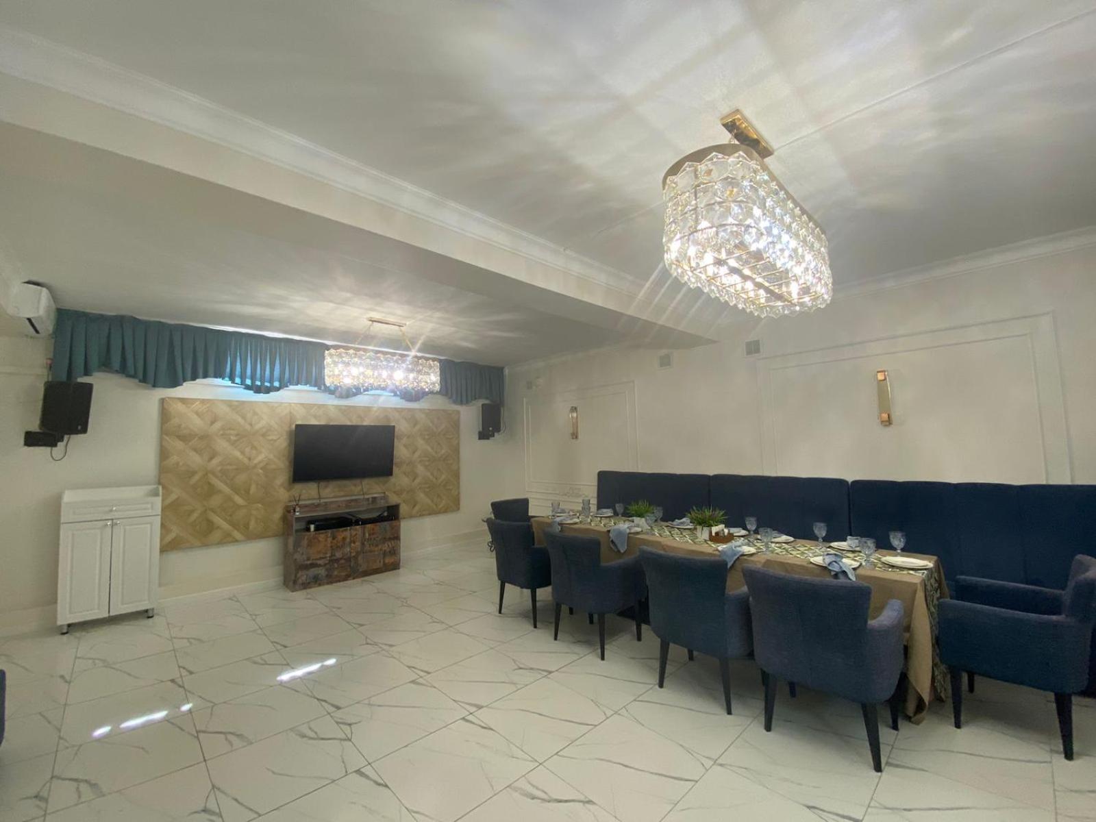 Korkem Tau Hotel Astana Luaran gambar